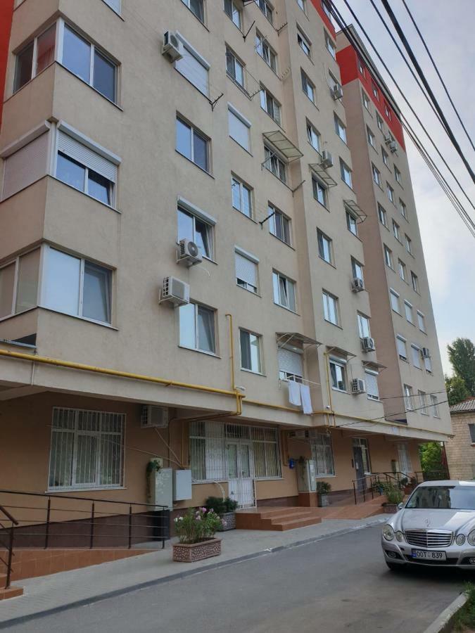 Ion Neculce 1/1Appartamento Chişinau Exteriör bild